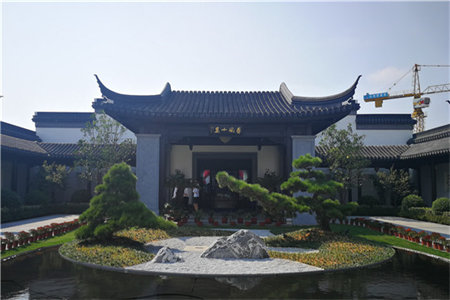 耦耕镇城中花园146m2精装大三房低价出售